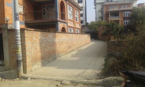 House on sale in prime location
