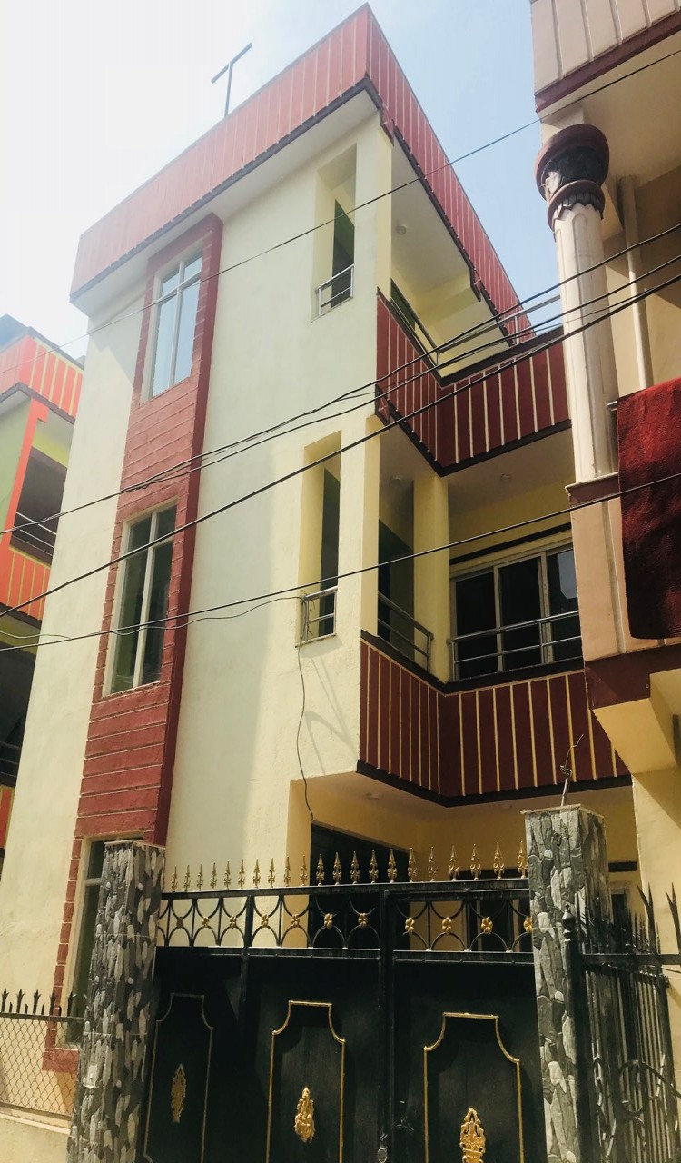 House for sale 