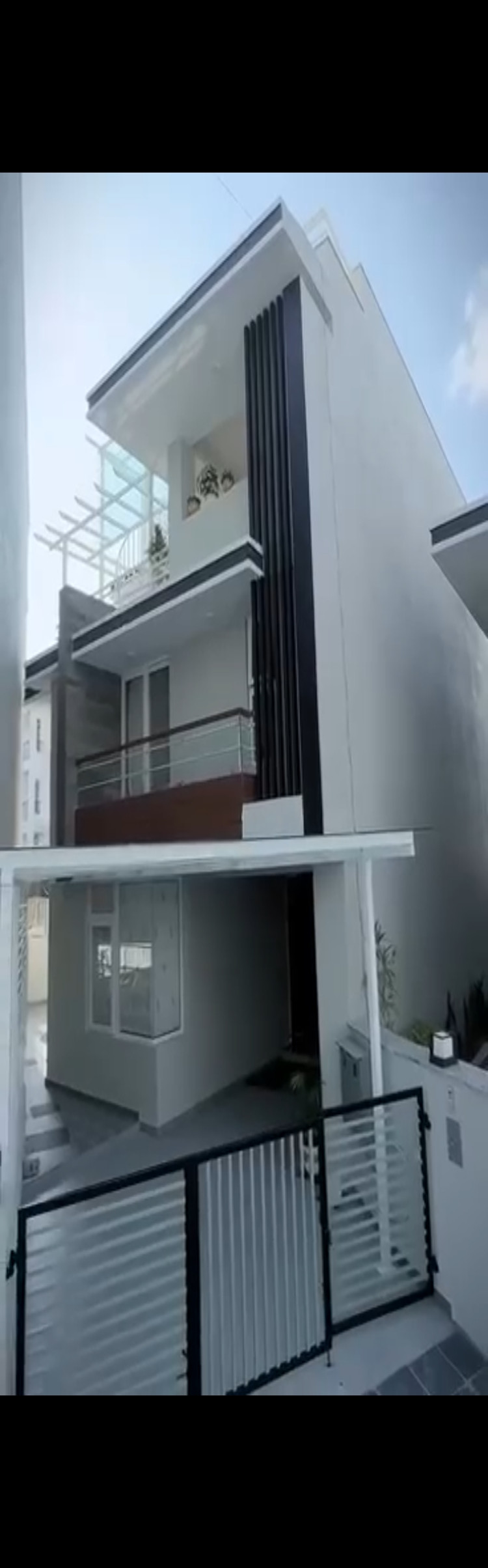 Colony house on sale downtown housing